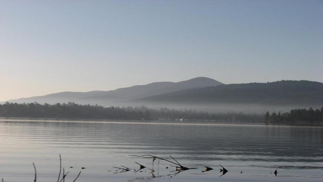 Feathernest On The Lake Villa Fawnskin Kültér fotó